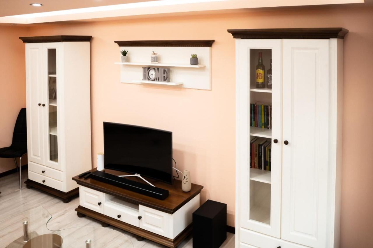 شقة Apartament Luxury جورا هومورولوي المظهر الخارجي الصورة